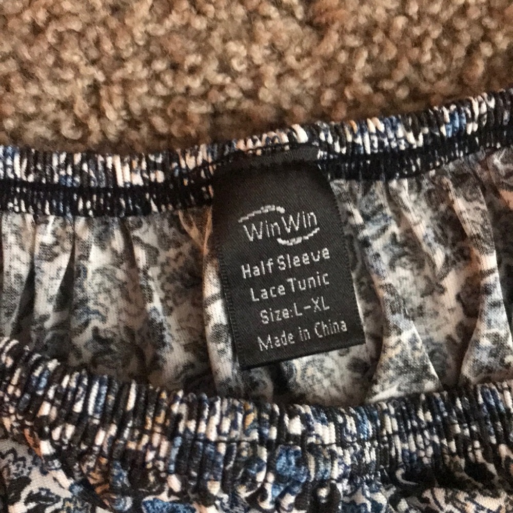 Tunic - Picture 4 of 8
